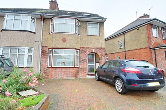 4 Bedroom Semi-Detac...
